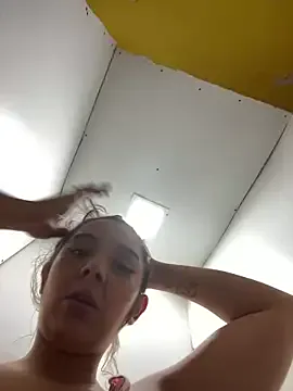 nide_xiaogou – webcam model profile photo Image 12