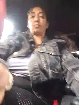 RoyalVibeXO – webcam model profile photo Image 8