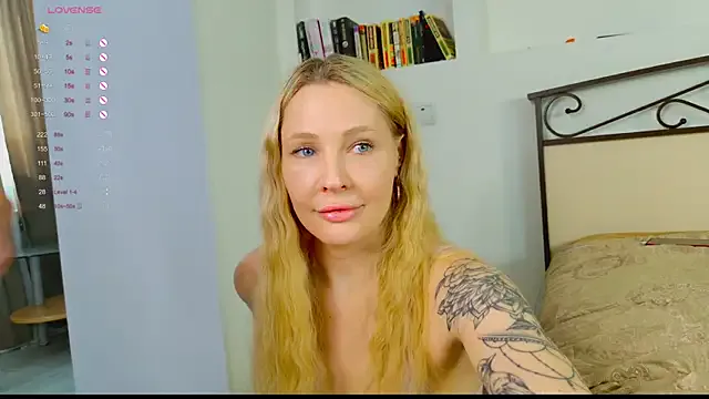 sladkoesolnishko – webcam model profile photo Image 4