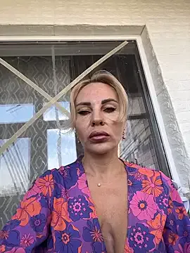 anli5 – webcam model profile photo Image 14