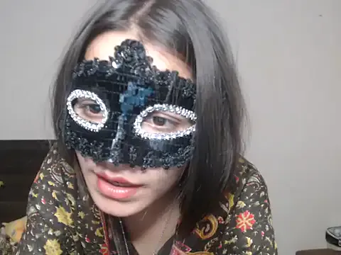 Inaa-Love – webcam model profile photo Image 2