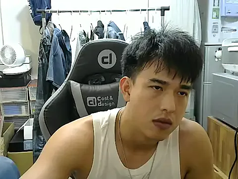 OnlyPragya – webcam model profile photo Image 12