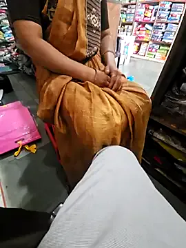 VendiMur – webcam model profile photo Image 3