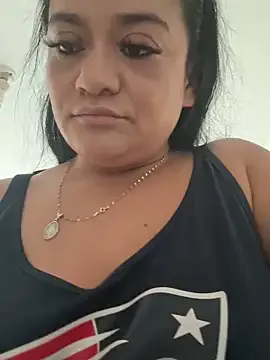 Isabella_Varella – webcam model profile photo Image 8