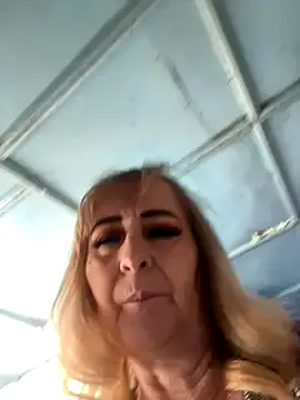 The_Snowwhitee – webcam model profile photo Image 18