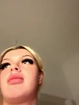 Cutie_Shruti – webcam model profile photo Image 13