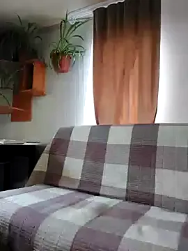 Queensophie_m – webcam model profile photo Image 13