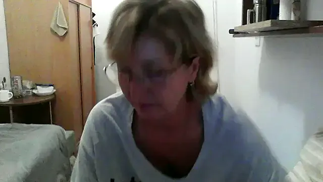 nika_fendi – webcam model profile photo Image 7