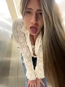 Your_Honeey profile photo Image 7