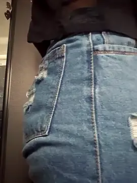 Jellycute – webcam model profile photo Image 13