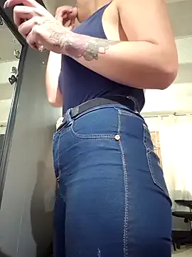 Jellycute – webcam model profile photo Image 14