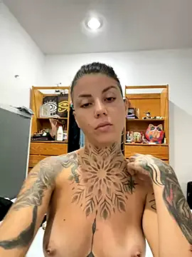 bustytemptress1 – webcam model profile photo Image 8