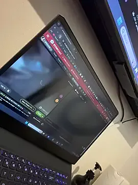 RuslanaXX – webcam model profile photo Image 9