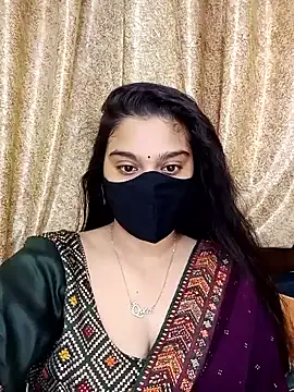 Family02 – webcam model profile photo Image 10