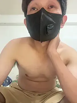 EmaSalis – webcam model profile photo Image 5