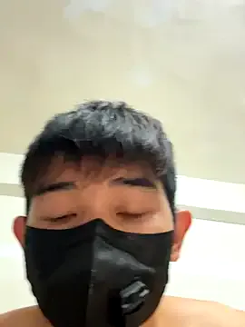 EmaSalis – webcam model profile photo Image 6