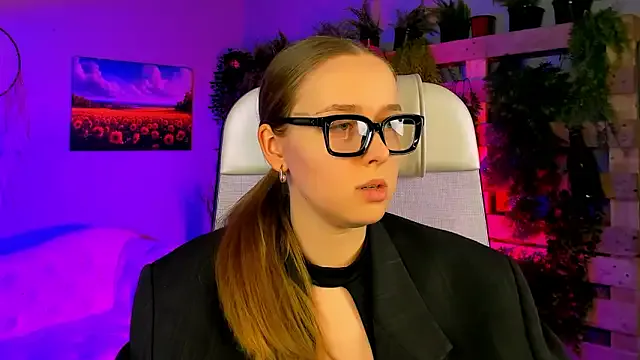 grettabenett_ profile photo Image 17