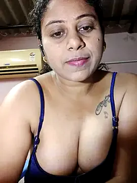 SophiiaStarr – webcam model profile photo Image 16