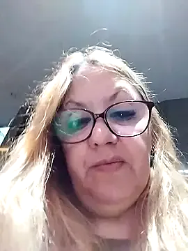 alana15 – webcam model profile photo Image 9