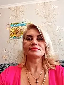 husa_Malikaa – webcam model profile photo Image 13