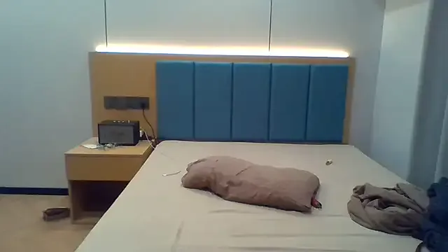 SonY_CaM – webcam model profile photo Image 18