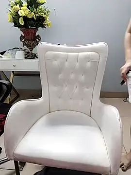 SunnyShiney – webcam model profile photo Image 2