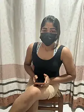 Ales_Kitten – webcam model profile photo Image 2