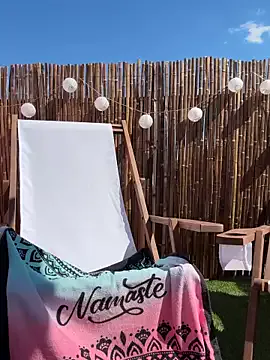 AKO_o0 – webcam model profile photo Image 8