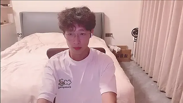 Simone_Miller – webcam model profile photo Image 11