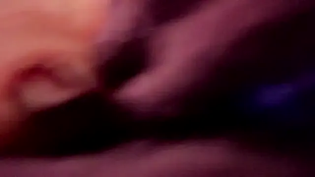 valerie_james3 – webcam model profile photo Image 16