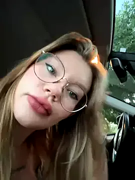 eva_cuper – webcam model profile photo Image 9