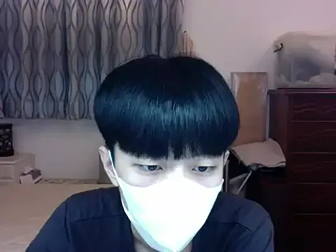 jacques_season – webcam model profile photo Image 2