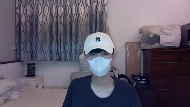 jacques_season – webcam model profile photo Image 5