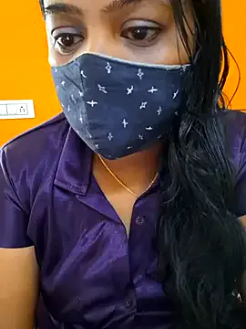 ElaRuil69 – webcam model profile photo Image 3