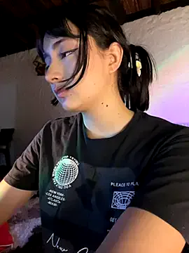 snow_flakee – webcam model profile photo Image 17