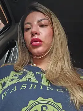 the_crazysex – webcam model profile photo Image 10