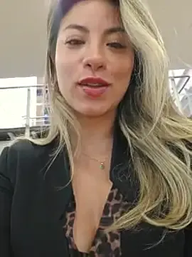 the_crazysex – webcam model profile photo Image 3