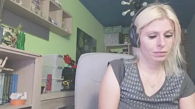 KathleenGreggs – webcam model profile photo Image 19