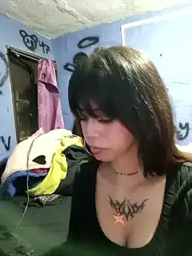 KENNIEXROSE – webcam model profile photo Image 17