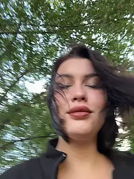 curvyflawless – webcam model profile photo Image 15