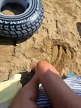 dasilva_elsa21 – webcam model profile photo Image 9