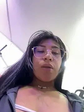 Hot_kamla – webcam model profile photo Image 19