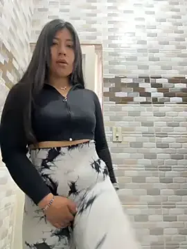 Hot_kamla – webcam model profile photo Image 2