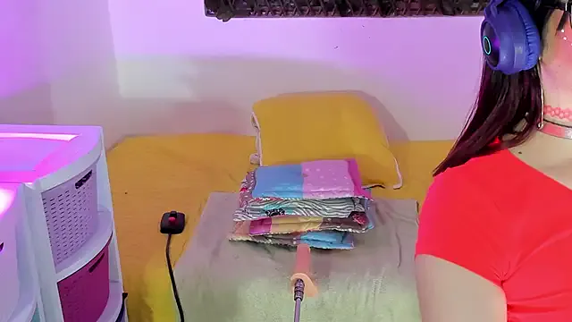 Mia_Railey – webcam model profile photo Image 16