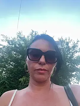 hotamanda01 – webcam model profile photo Image 12