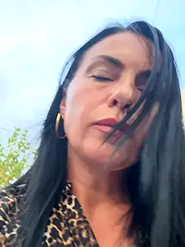 hotamanda01 – webcam model profile photo Image 14