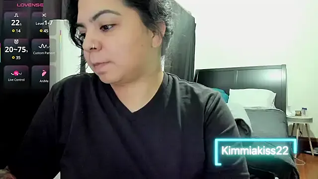 livvywinters – webcam model profile photo Image 3