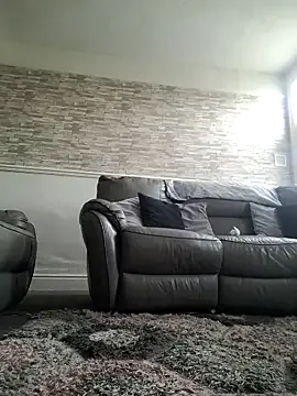 MilaMaaay – webcam model profile photo Image 2