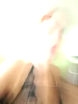 curvyflawless – webcam model profile photo Image 11