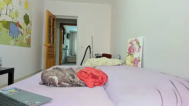 mis_eva – webcam model profile photo Image 2